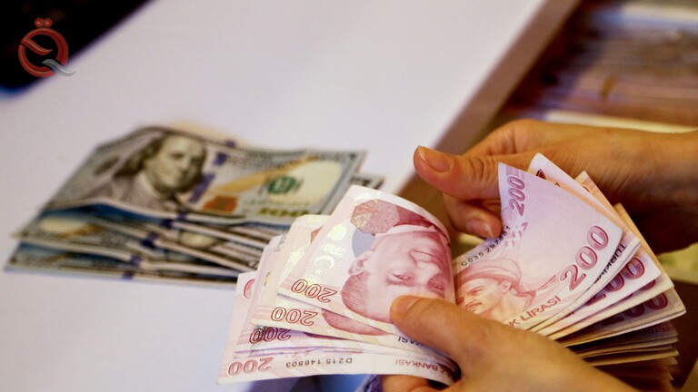The Turkish lira is falling to a new historical level 29966